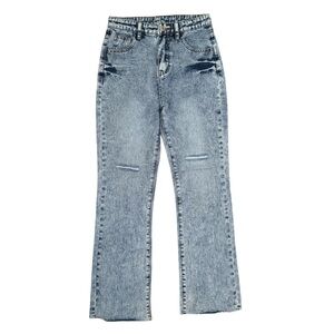 SHEIN • Distressed Frayed Hem Blue Jeans